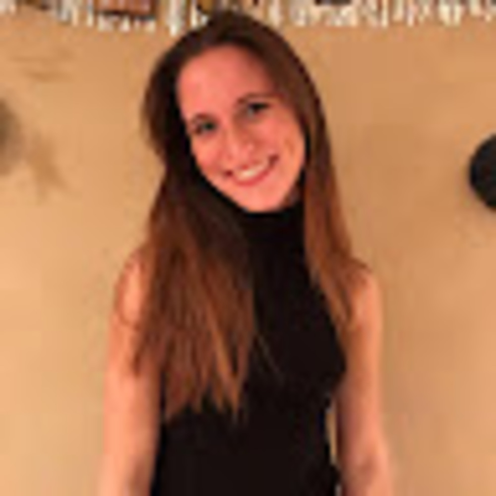 Meet your Posher, Alexis